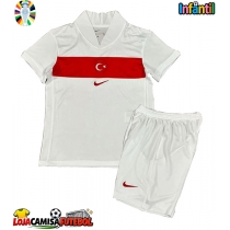 Camisa de Futebol Turkey Equipamento Principal Infantil Europeu 2024 Manga Curta (+ Calças curtas)